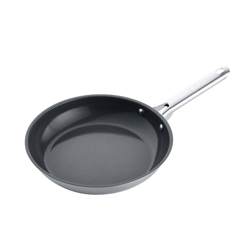 Sarten-con-interior-antiadherente-en-ceramica.-Tamaño-26-cm-mango-en-acero-inoxidable-laminado-extra-largos-remachados-estables-y-resistentes.-Elegancia-y-resistencia-en-tu-cocina.